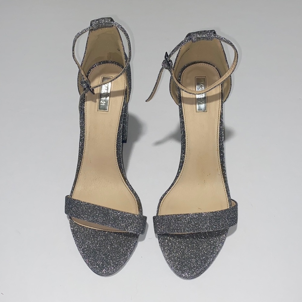 Forever 21 Womens Silver Heels - Size 10